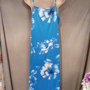 Blue Flowery Flowy Maxi Dress,35% Cotton,65% Polyester,Made in Chins